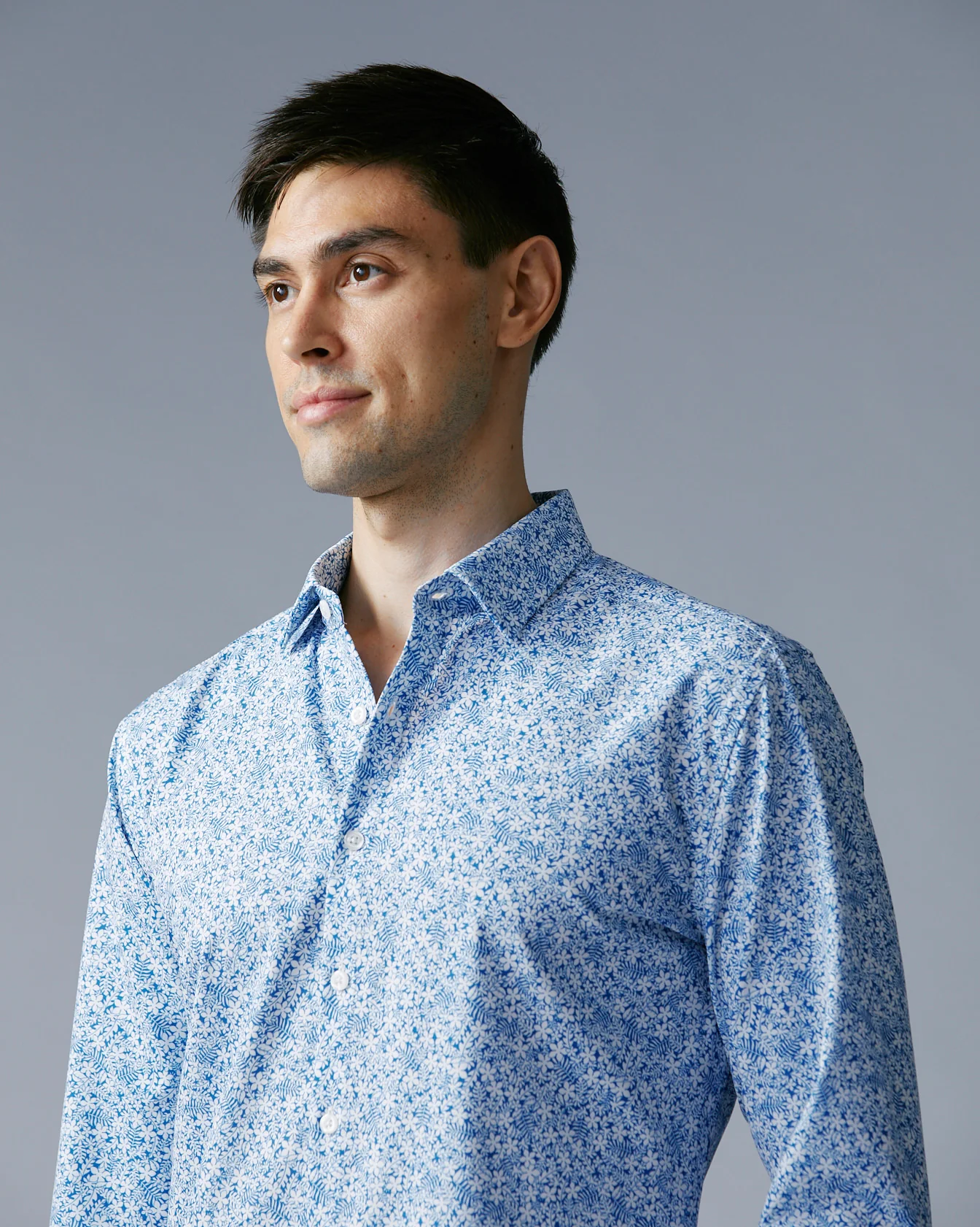 FINAL SALE - Performance Dress Shirt - Trim Fit - Image 6